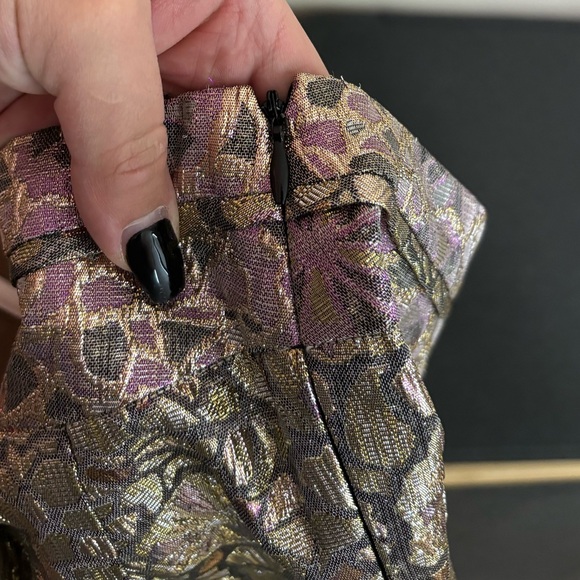 Kimchi blue mini skirt size 4 - Picture 2 of 3